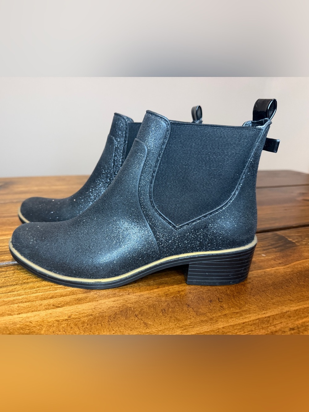 Kate Spade New York Black Glitter Sedgewick Rain Booties Women’s Size 6